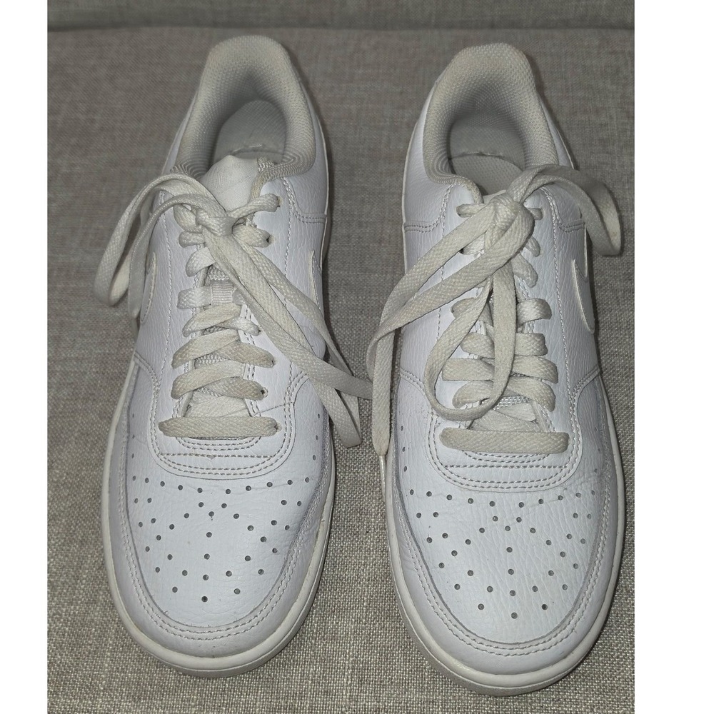 Nike Court Vision Low Triple White Womens Sneakers CD5434-100 Size 8.5
